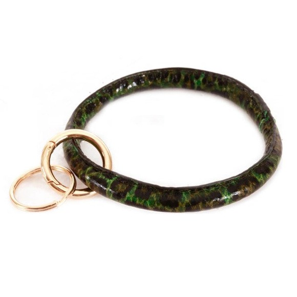 Olive Green Leopard Print Bangle  Key Ring Keychain - Picture 1 of 2
